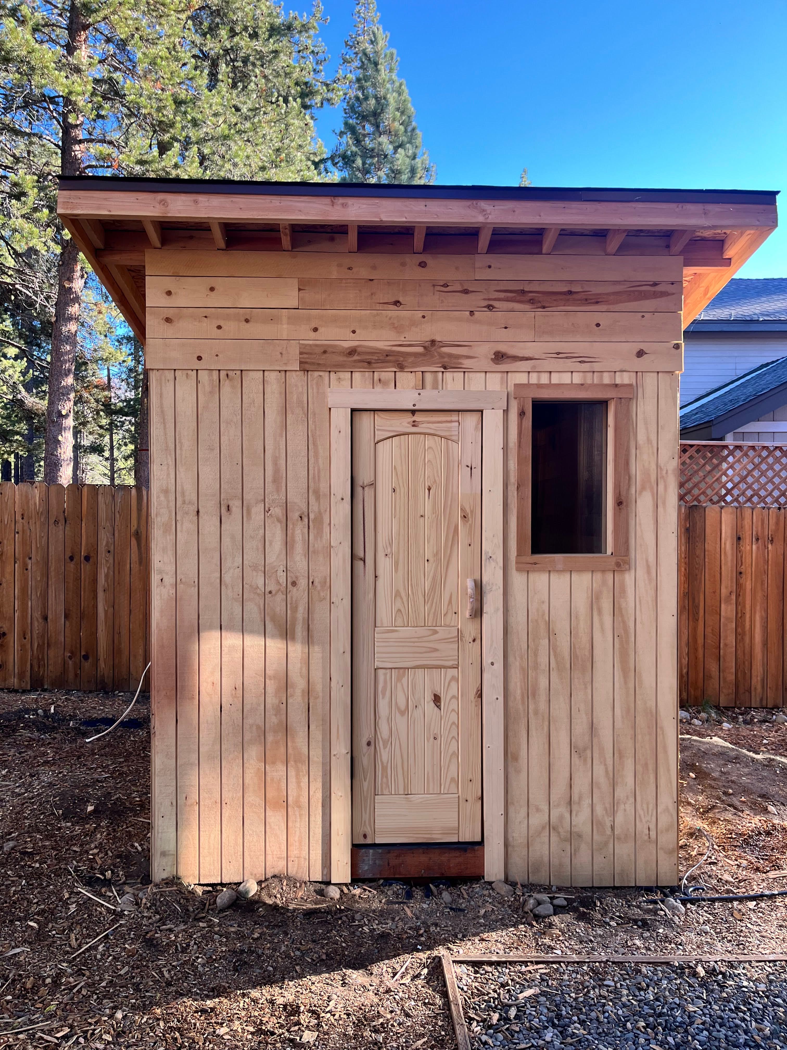 Custom 8x8 outdoor electric sauna – South Lake Tahoe