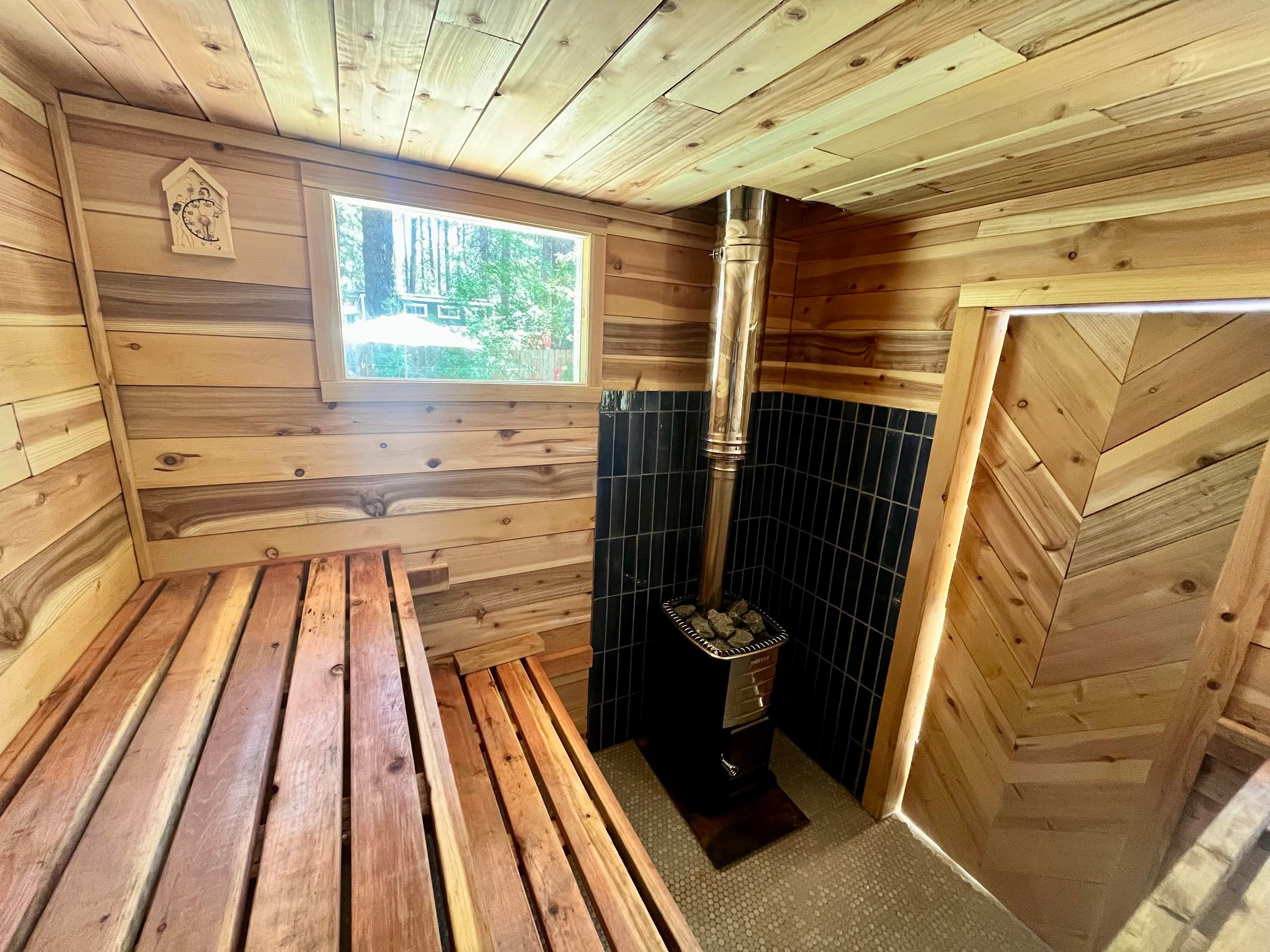 Cedar sauna door and entry detail – South Lake Tahoe
